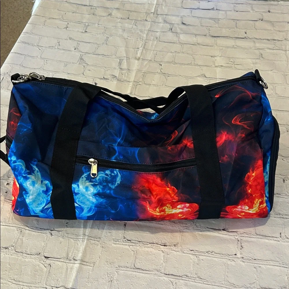 Stylish Blue and Red Men's Duffle Bag